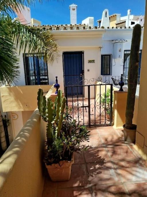 Hébergement de vacances Casita Junto Al Mar En El Puerto De Cabopino Marbellac